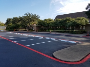 Asphalt paving